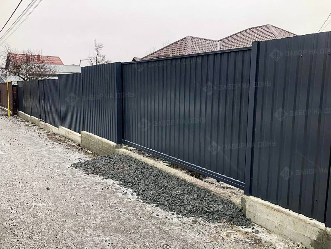 Откатные ворота из профлиста  в Волгодонске